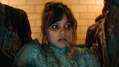 Jenna Ortega confiesa el truco de Tim Burton para bajarle los nervios en el set de ‘Beetlejuice 2’ noticias imagen