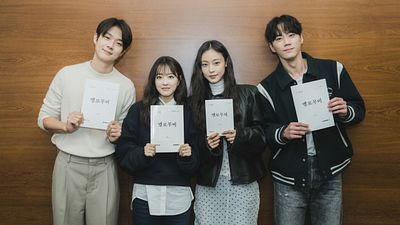 Esta es la serie coreana romántica de Netflix sobre una directora y un crítico de cine que estrena pronto noticias imagen