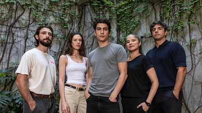 Una actriz colombiana se une a 'El futuro es nuestro', la nueva serie de Netflix con el protagonista de 'La sociedad de la nieve' noticias imagen