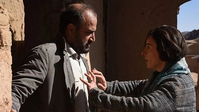 Este director nominado al Oscar 2025 podría ser arrestado en cualquier momento y aún así asistió a la premiación noticias imagen