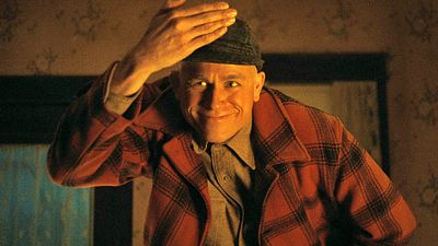 Incómoda y perturbadora: Así es la nueva serie de Netflix sobre Ed Gein que ya es de lo más visto en Colombia noticias imagen