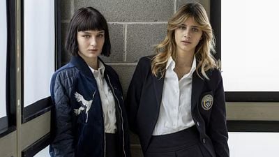 Basada en un escándalo real: La serie italiana de Netflix sobre la doble vida de las adolescentes de élite noticias imagen