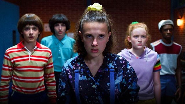 Casi atracan a este actor de 'Stranger Things' mientras rodaba una escena de robo noticias imagen