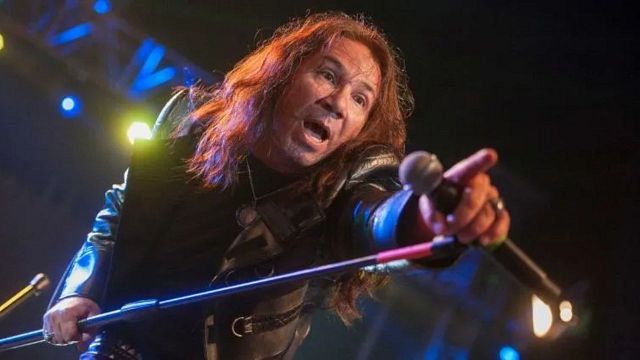 Fue el líder de una de las bandas pioneras del rock en Colombia y ahora tiene su propia película noticias imagen