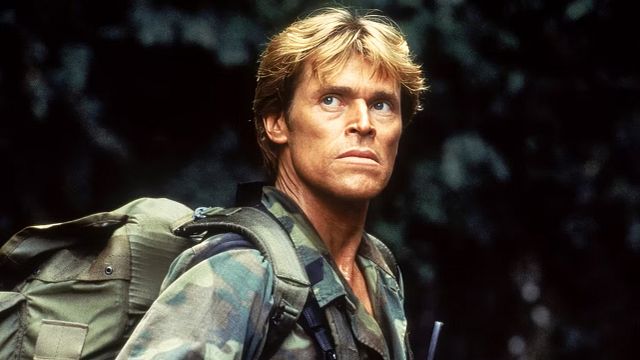 El drama bélico que lanzó a Willem Dafoe al estrellato vuelve a triunfar en streaming casi 40 años después noticias imagen