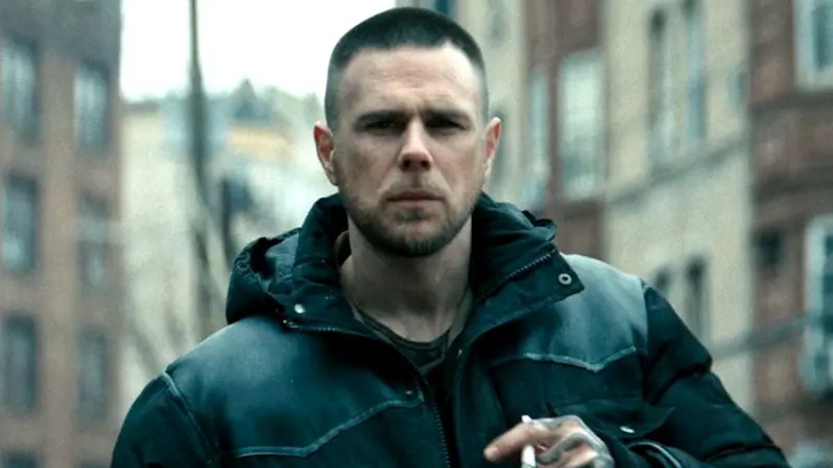 Abrahamson como Squid en 'El pingüino'