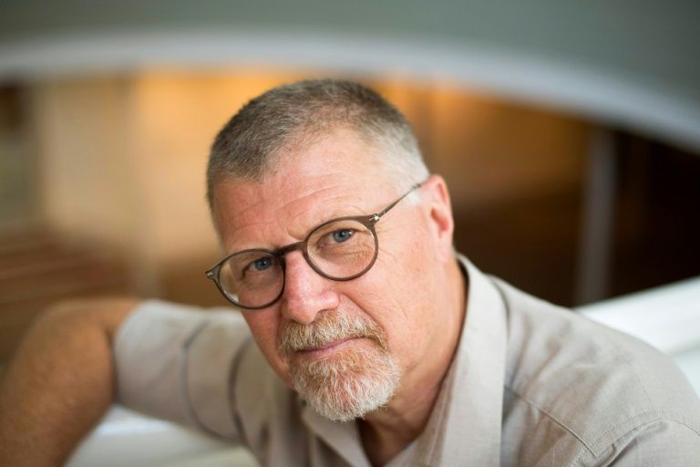 Deon Meyer escribió 'El corazón del cazador' 