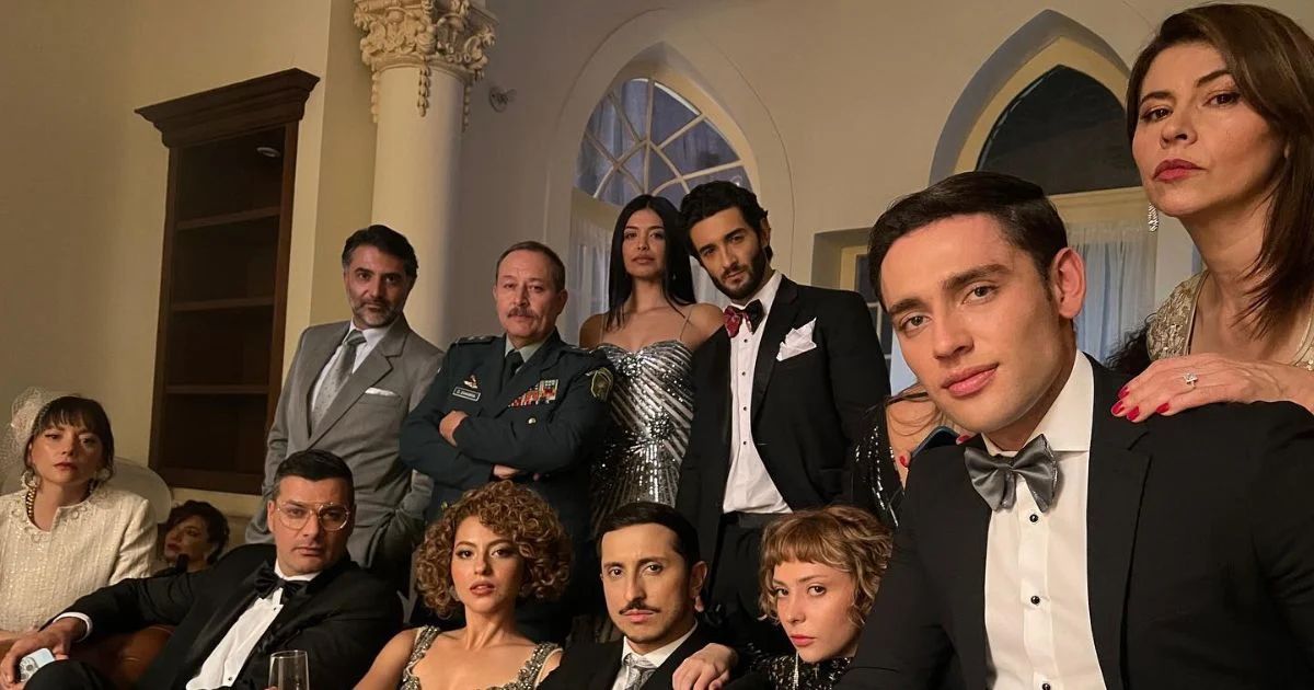 Casrlos Estévez es uno de los protagonistas de 'Klass 95'