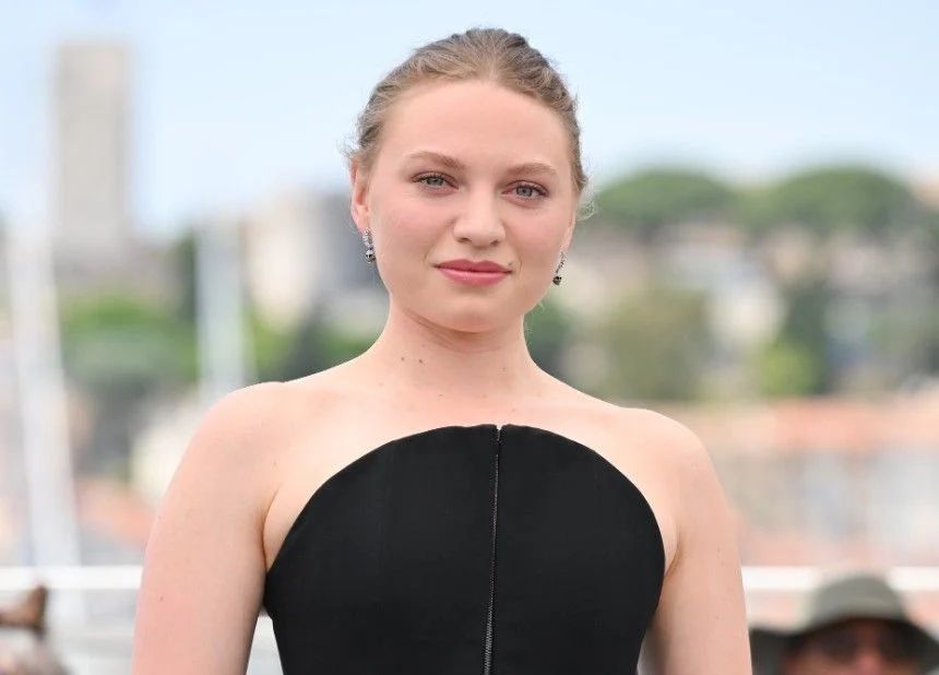 Mia Threapleton es la hija de Kate Winslet
